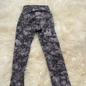 Lululemon Floral Aligns sz 2